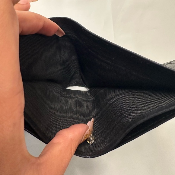 Authentic Chanel Quilted Lambskin CC Logo Wallet - Picture 9 of 15